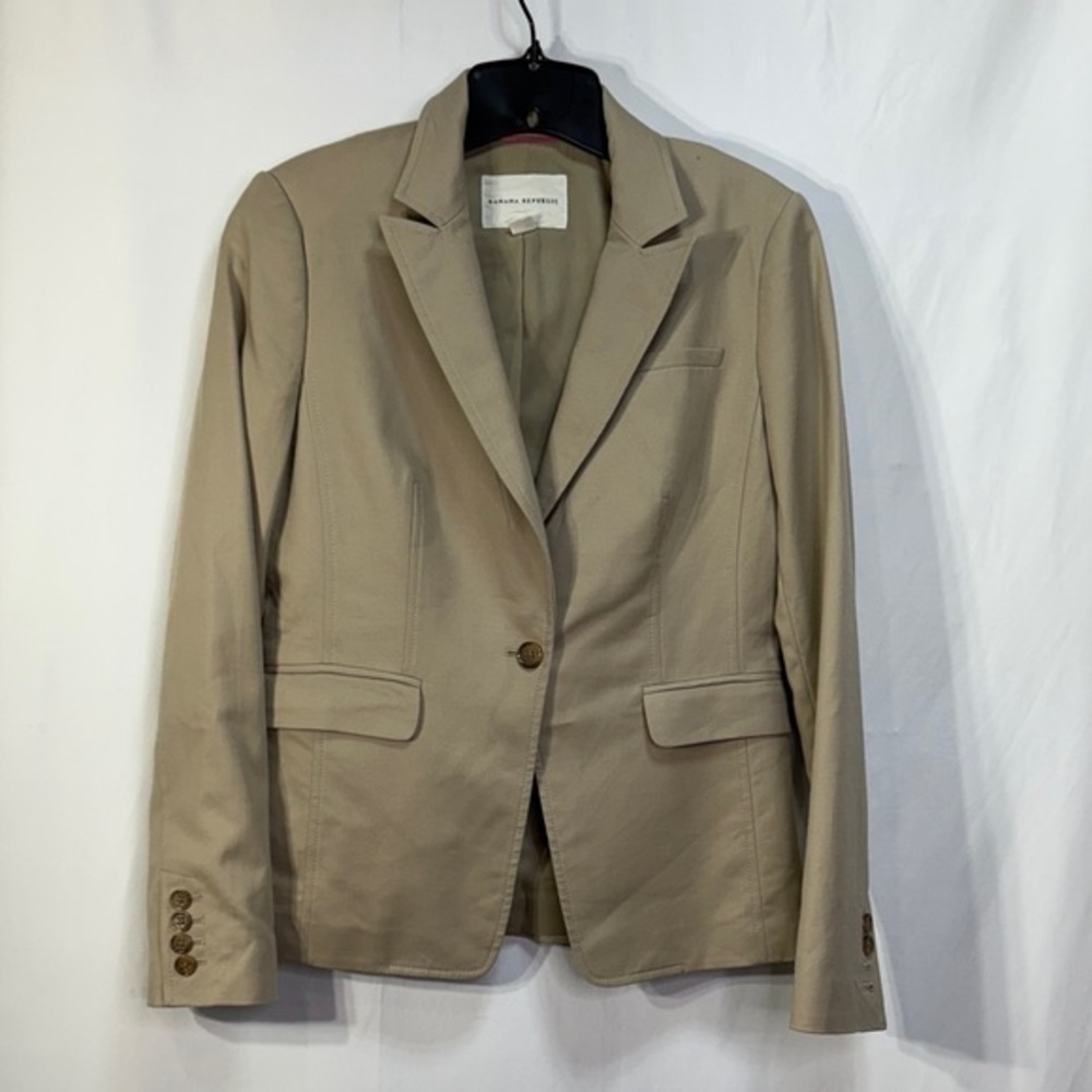 🌽 Banana Republic Beige cotton, blend, single button, notch collar Blazer